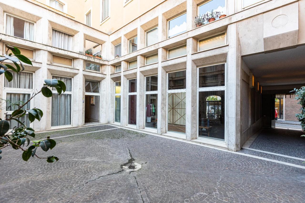 Augusto Imperatore By Rental In Rome Exterior photo